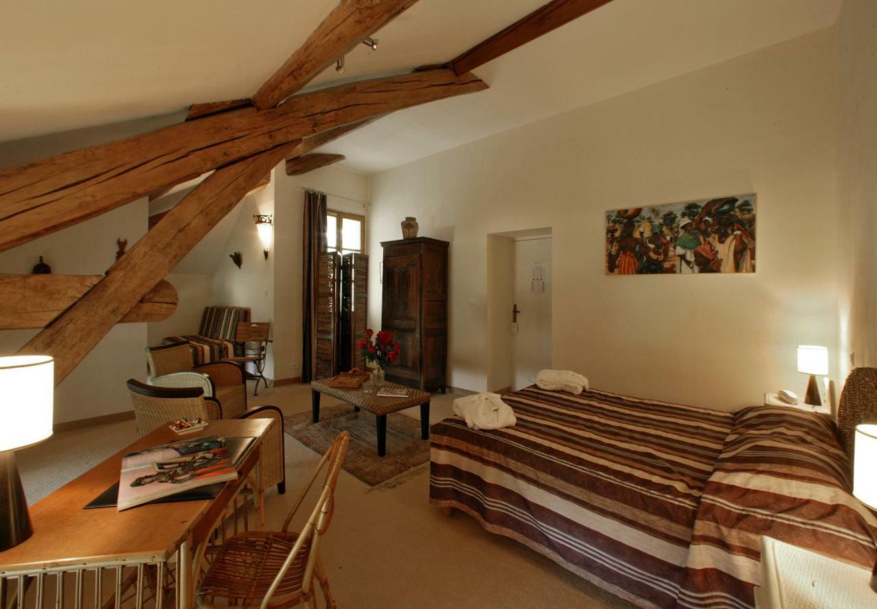 Отель Le Manoir Saint Jean Экстерьер фото